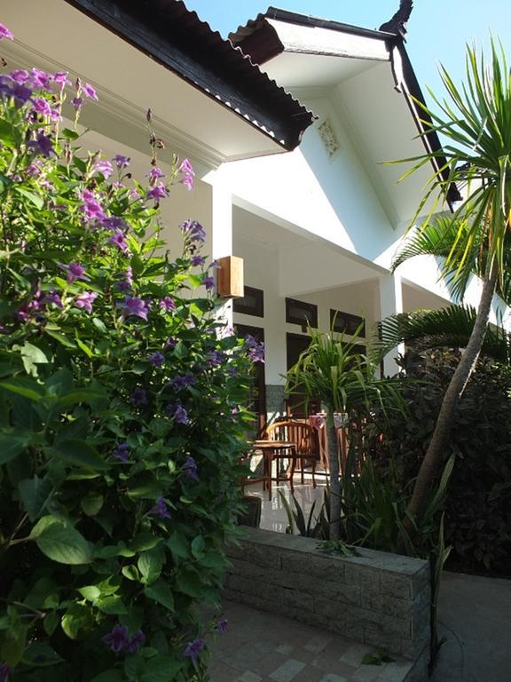 Ricel Homestay Gili Trawangan Exteriör bild