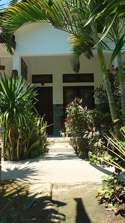 Ricel Homestay Gili Trawangan Exteriör bild